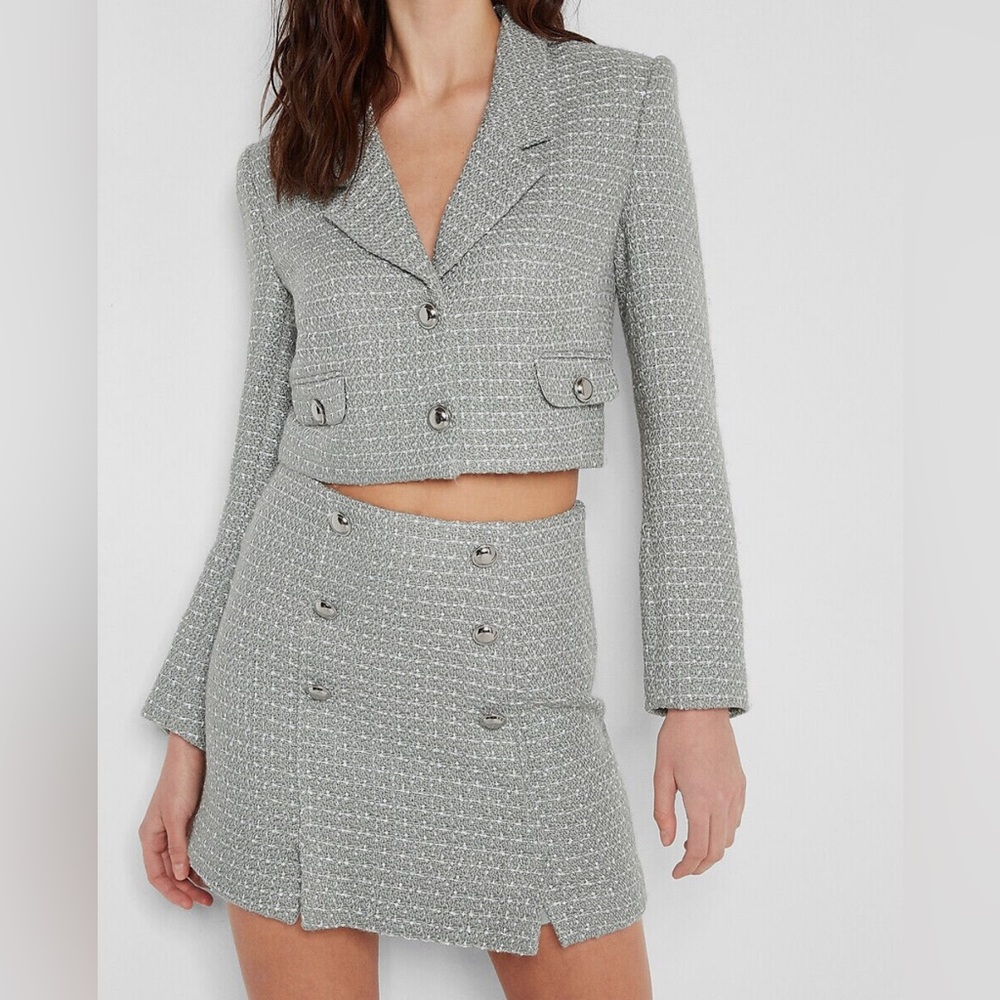 Express Tweed cropped Blazer, high waisted skirt w/chain pearl/rhinestone belt